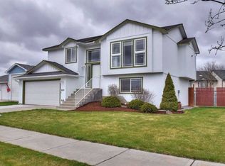 7115 N Hogan St, Spokane, WA 99217