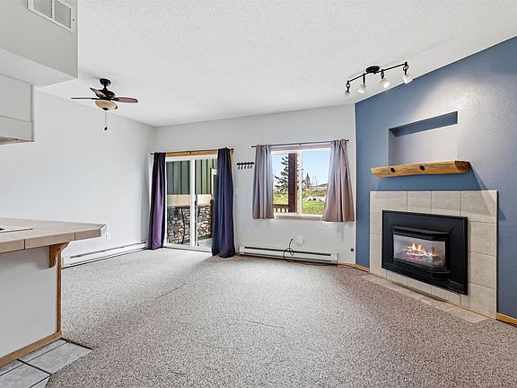3rd image of 148 Summit Drive UNIT A7