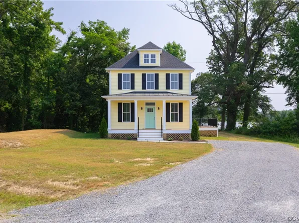 1440 Bushfield Rd, Montross, VA 22520