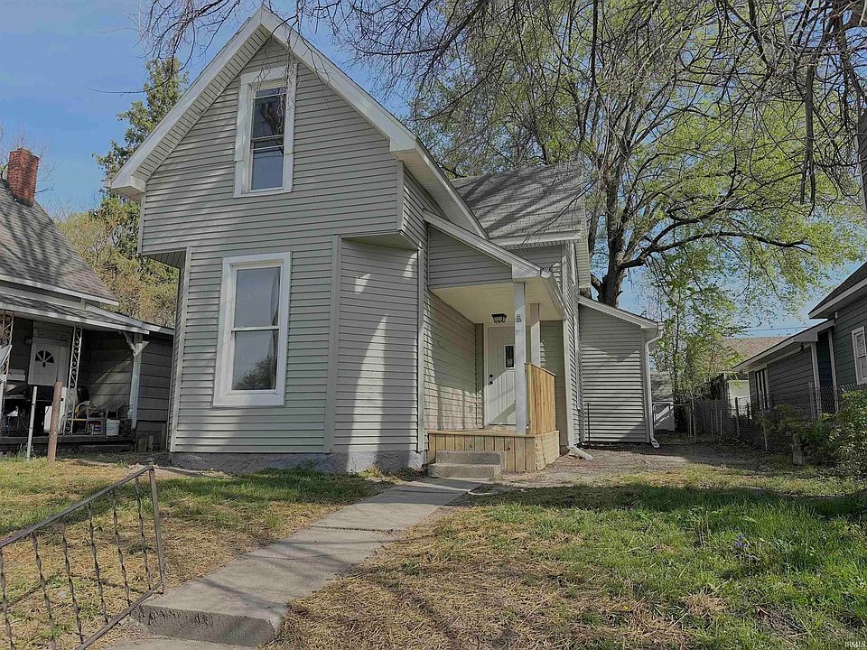 1st image of 710 E Superior St