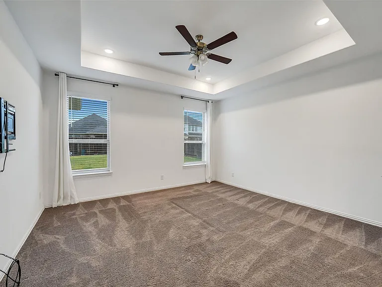 31618 Donoso Dr — Photo 14