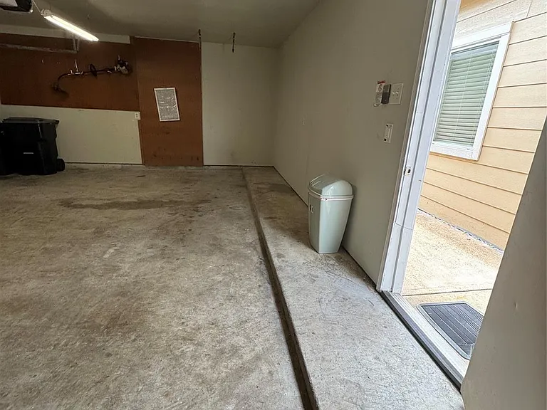 20507 Providence Point Dr — Photo 33