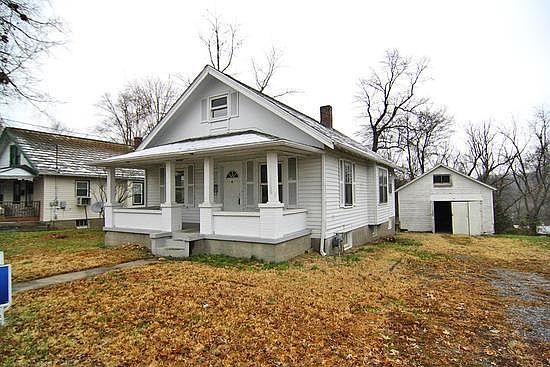 1st image of 1108 Perry Ave
