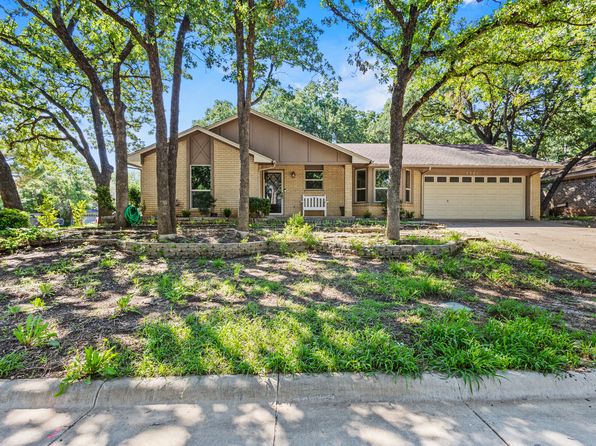 5301 Bright Star Trl, Arlington, TX 76017