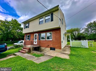 329 Riverside Dr, Essex, MD 21221