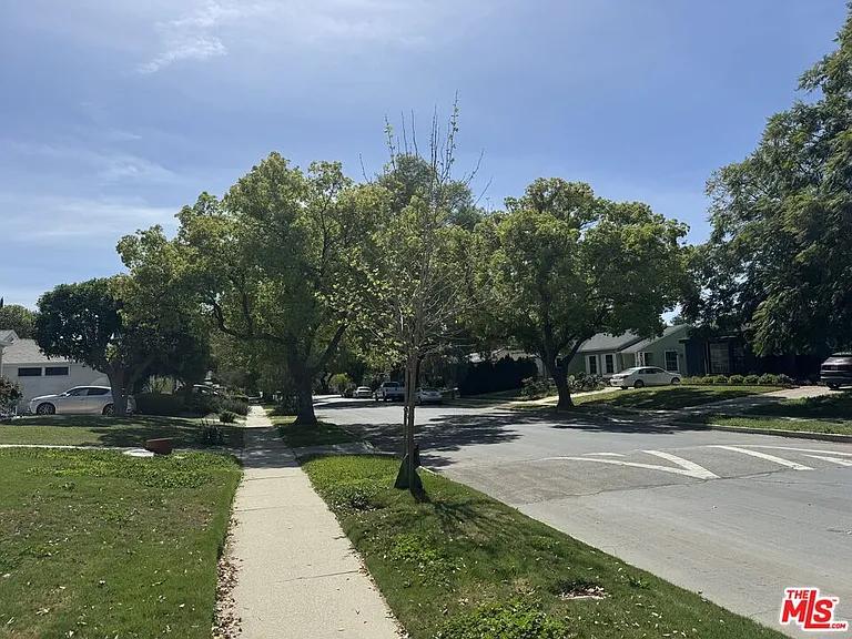 6556 Forbes Ave — Photo 14