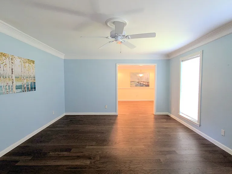 139 Haversham Dr — Photo 12