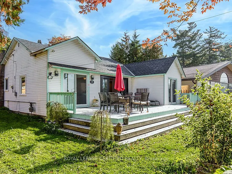 7 Oliver Dr — Photo 8