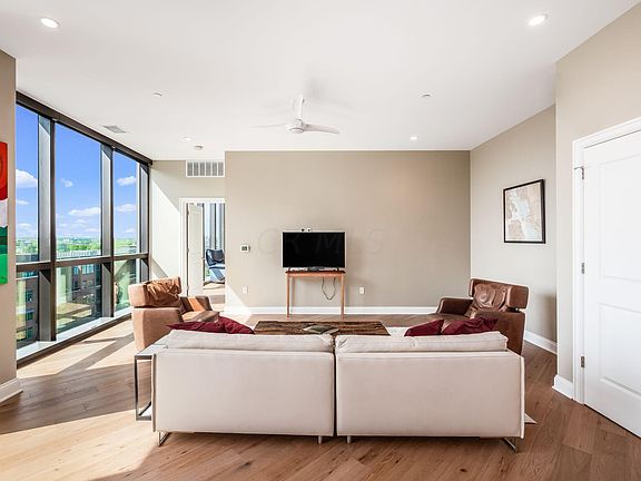 5th image of 225 John H McConnell Blvd #909