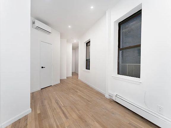 5th image of 135 W 24th St #5C