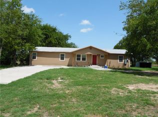 1766 Northshore Rd, Quinlan, TX 75474