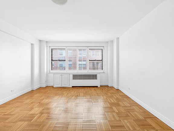 3rd image of 420 E 55th St APT 7T