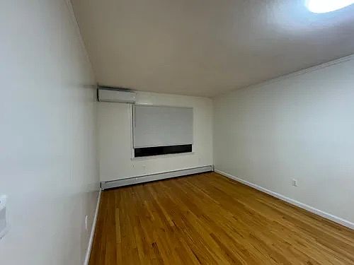 1st image of 36 Herbert St Floor 1