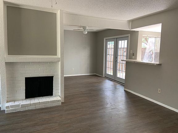 4th image of 2603 San Sabastian Cir