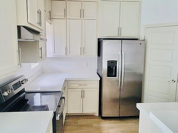 4th image of 318 McFadden Dr Unit 15