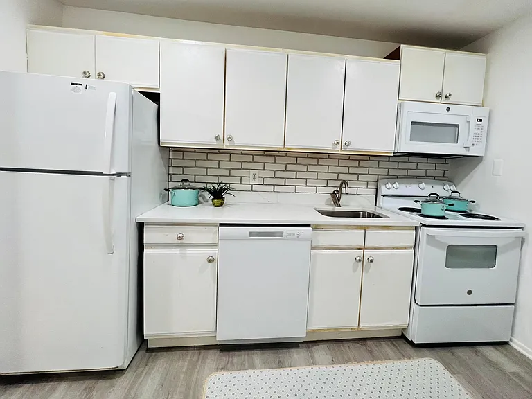 289 Main St #2C — Photo 4