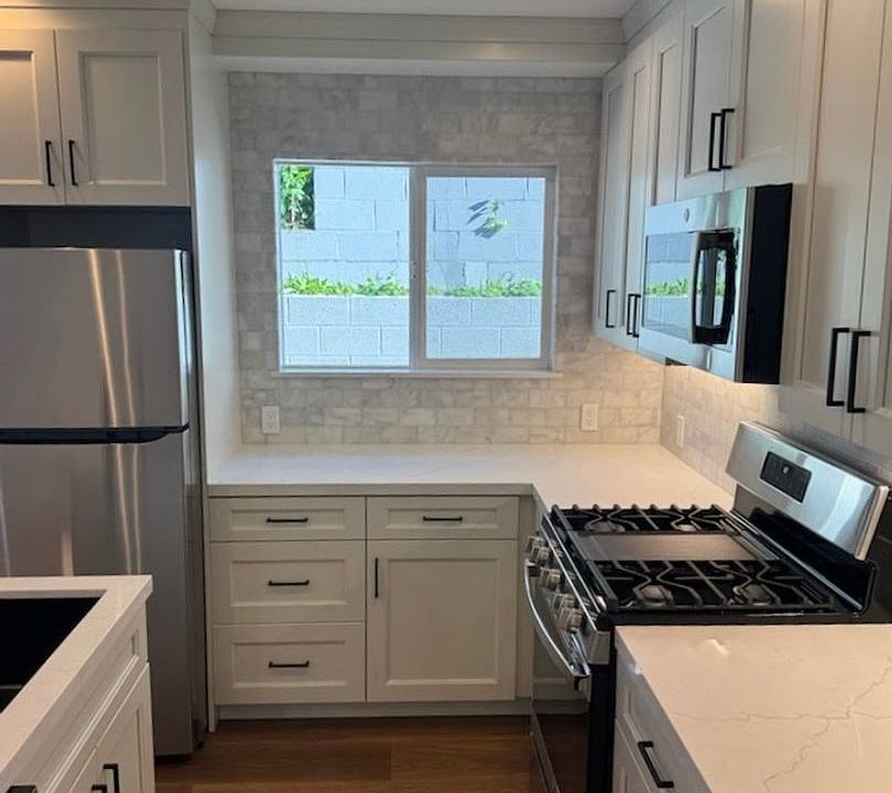 1st image of 2604-2606 S Aviation Blvd #2604E