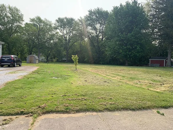 5212 Benefit Ave, Ashtabula, OH 44004