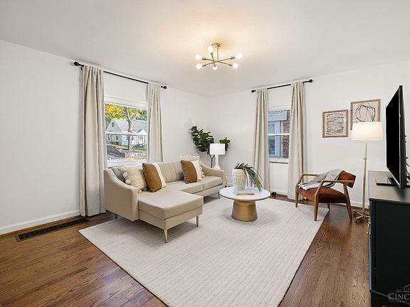 5th image of 6025 Elbrook Ave