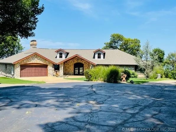 56912 E Peachtree Rd, Afton, OK 74331