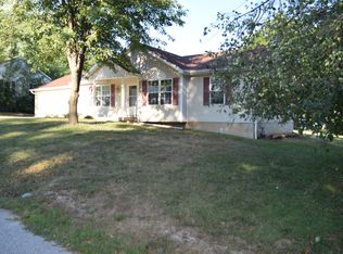 201 Park Rd, Fayette, MO 65248