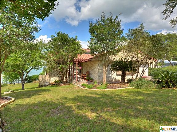 4th image of 1180 Kings Point Dr