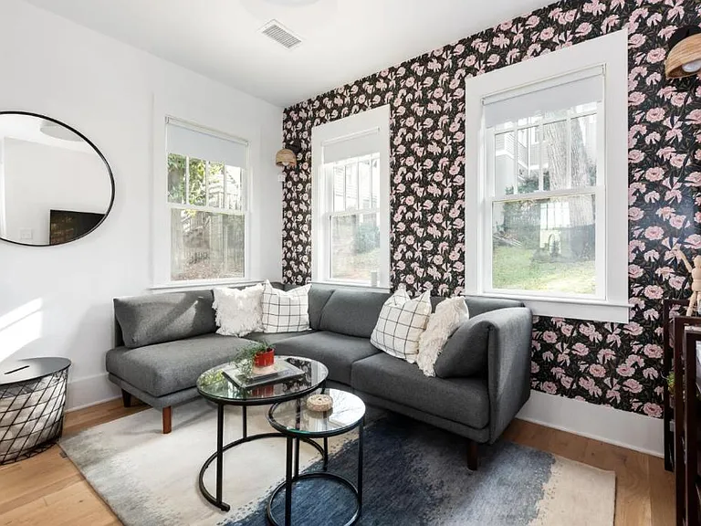 338 Sinclair Ave NE #CH — Photo 8