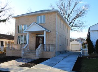 6936 168th St, Fresh Meadows, NY 11365