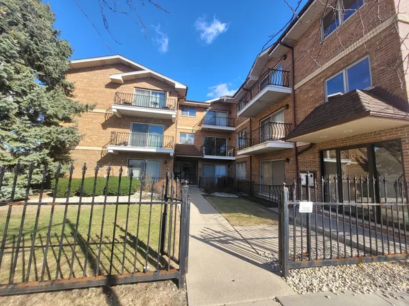 6305 S Nashville Ave #2S, Chicago, IL 60638