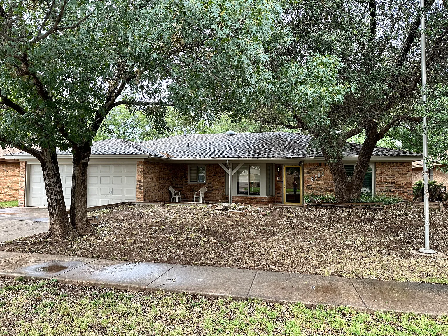 3 bed, 1851 sqft, $1,750 — Photo 1