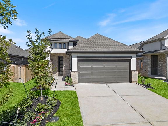 3rd image of 1024 Shoal Creek Trl