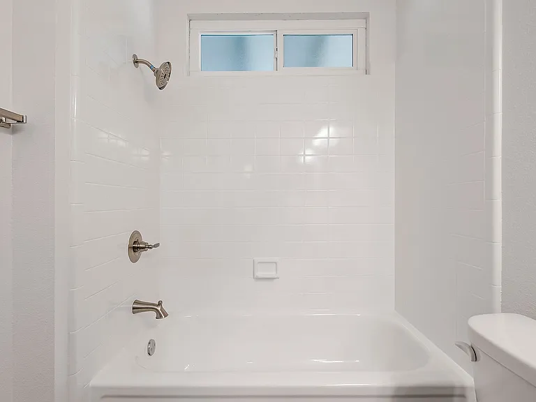 Sheridan Square Apartments — Photo 49
