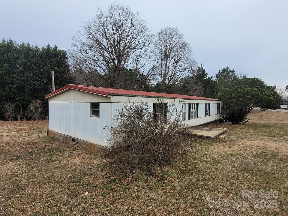 2nd image of 4161 Slanting Bridge Rd