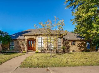 2417 Country Valley Rd, Garland, TX 75041