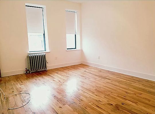 5th image of 52 Clarkson Ave #3B