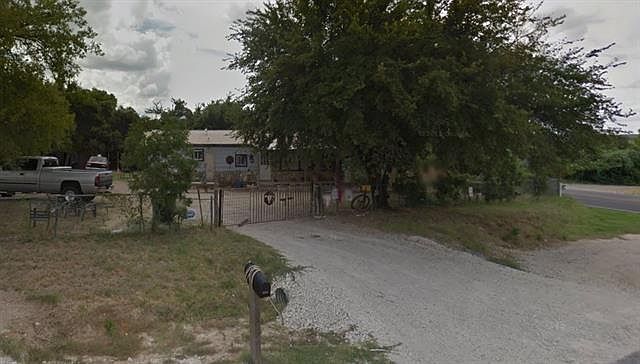 2nd image of 3582 County Road 312