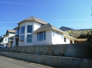 18130 Clouds Rest Rd, Soulsbyville, CA 95372