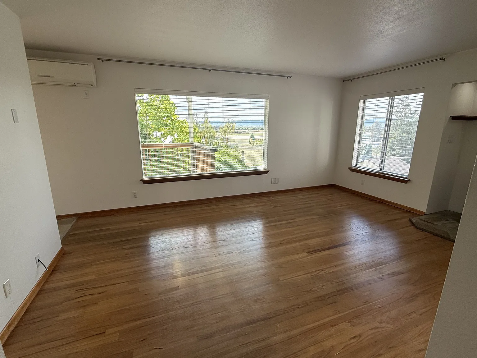 2101 East 6th Street - 2101 — Photo 1