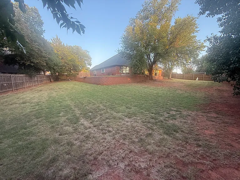 19501 Yearling Way — Photo 13