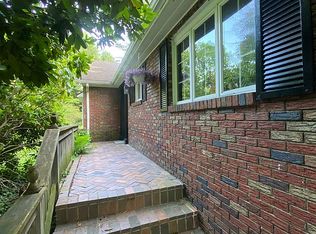 3736 Sampson Rd, Youngstown, OH 44505