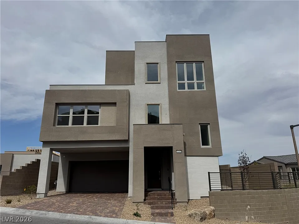 11540 Hawking Ave