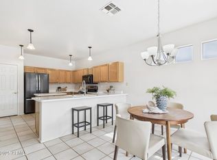 6050 S Crosscreek Ct, Chandler, AZ 85249