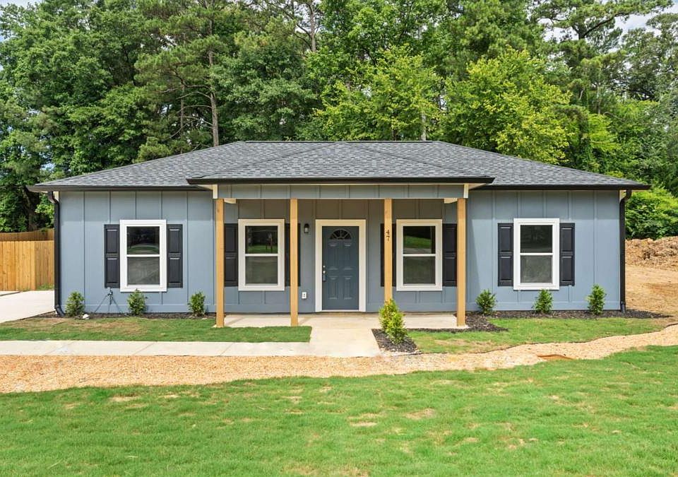 1st image of 47 Brownlow Dr