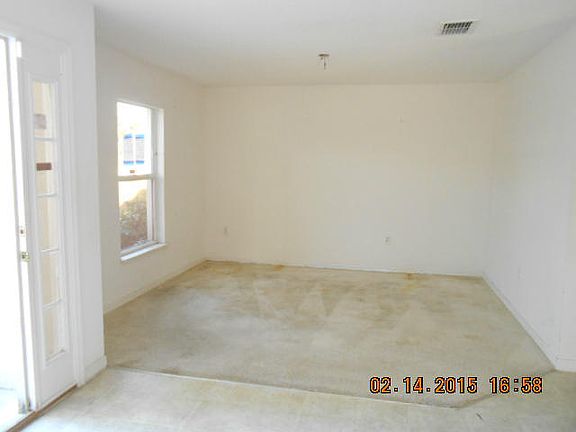 Home For Sale In Port saint lucie