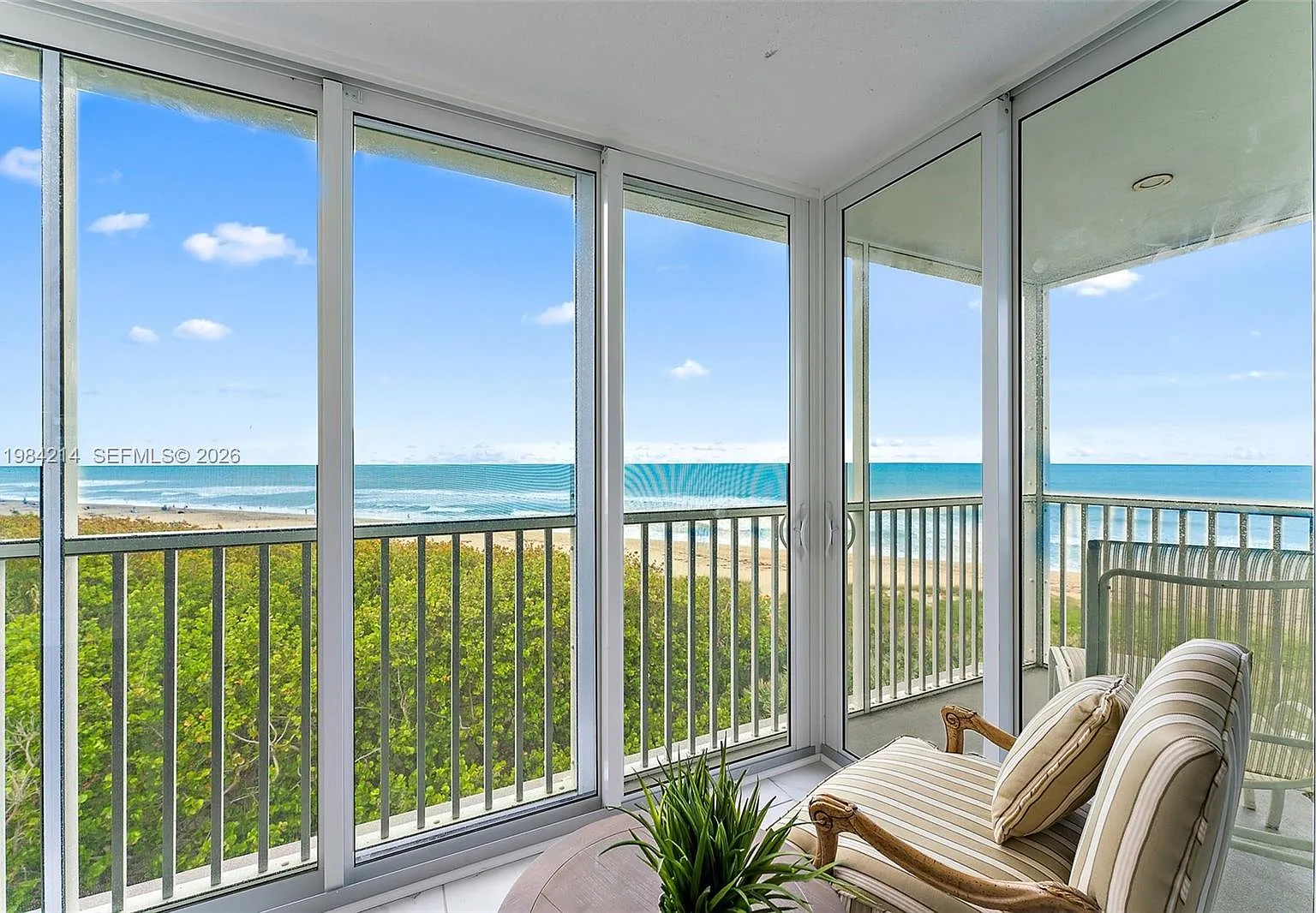 Ocean Terrace Condo — Photo 3