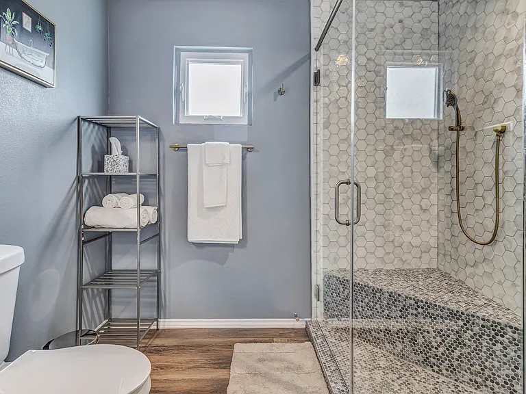 11611 Rousseau St — Photo 15