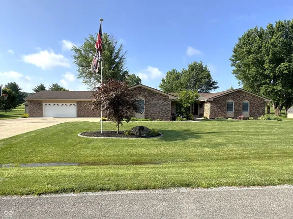 3137 W Tam O Shanter Dr, Crawfordsville, IN 47933