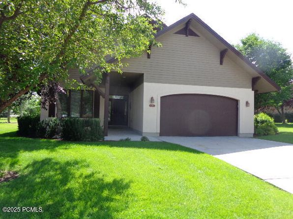 1 W Village Cir