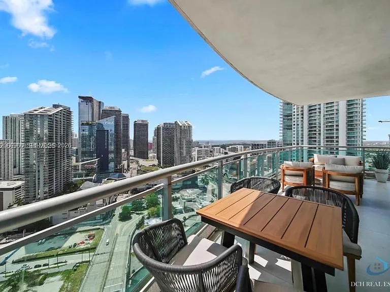 350 S Miami Ave #3902 — Photo 2