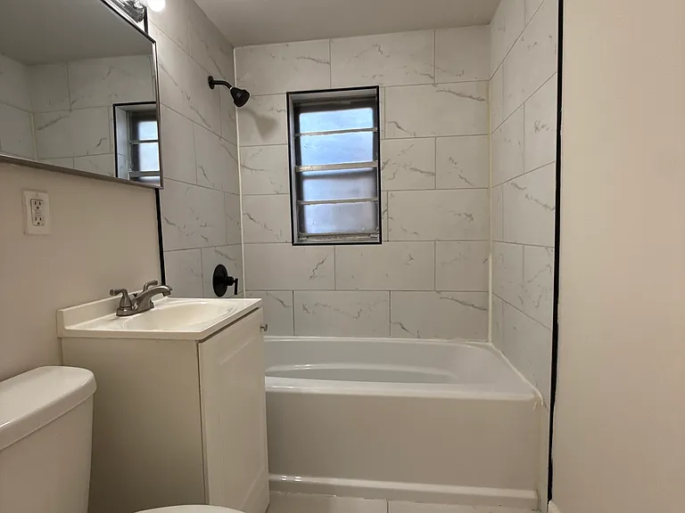 1329 Watts Rd #B — Photo 8